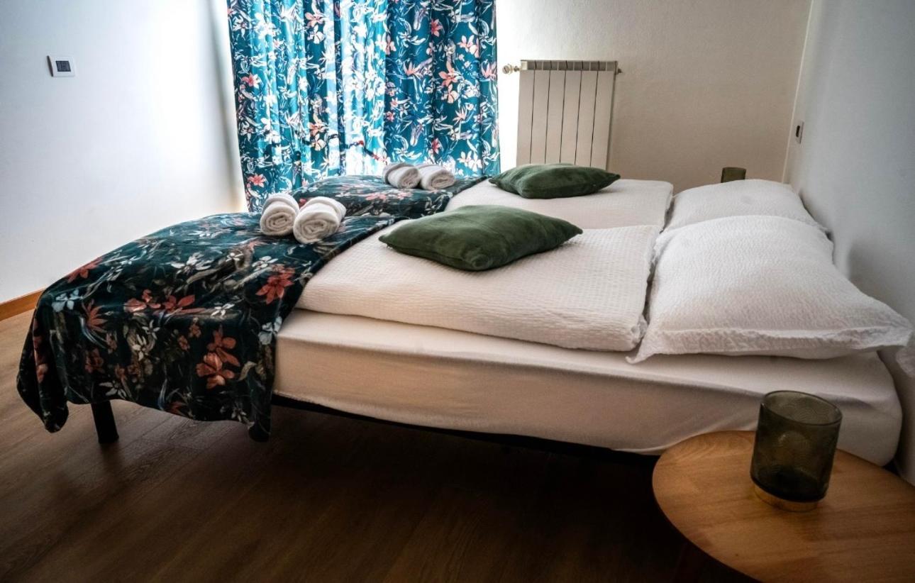 Ambra Apartment Tirano Luaran gambar