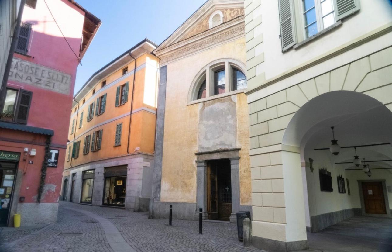 Ambra Apartment Tirano Luaran gambar